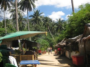 Tonsai Beach Essstände