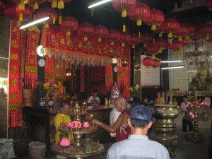 Chinese-new-year-Tempeldienst-Penang