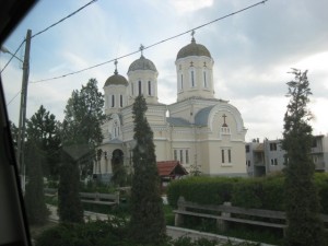 Cogealac Kirche