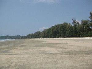 Koh_Phayam-ao-yai-low-tide