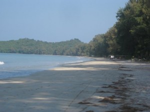 Koh_Phayam-nice-beach-flood